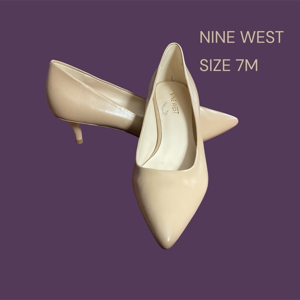 NWOT NINE WEST CREAM COLORED PUMP IN SIZE 7M